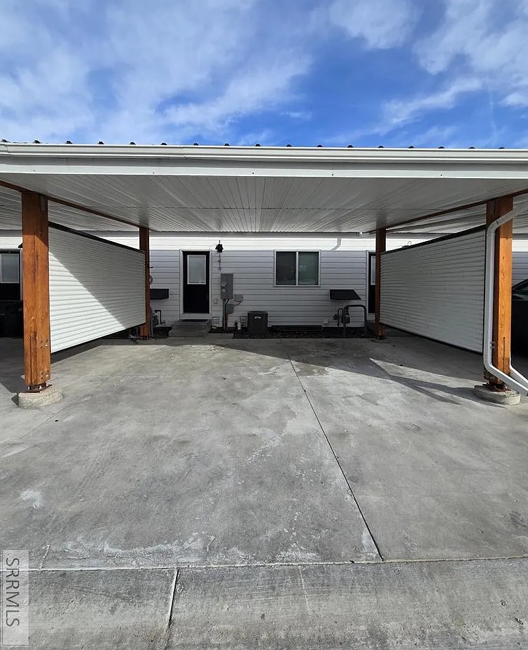 Carport