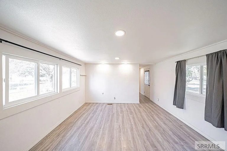 311 Bluebell St Rexburg, ID 83440