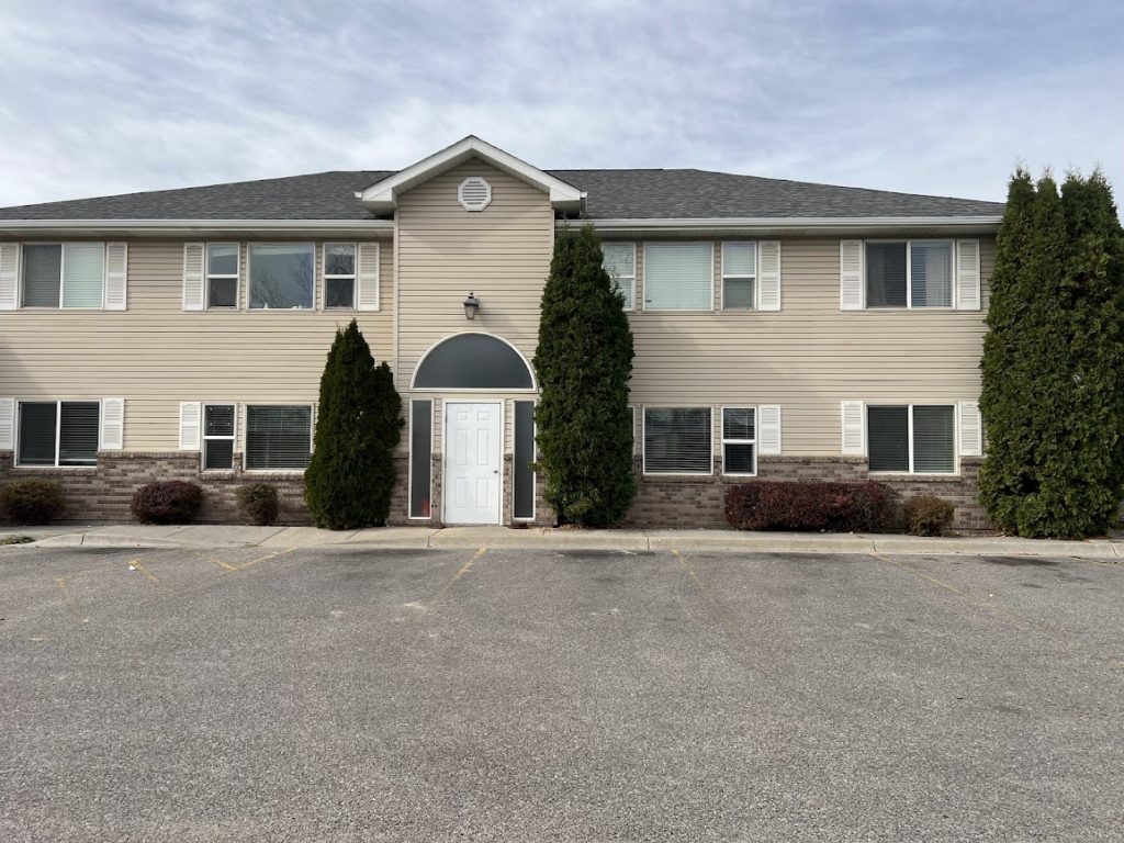 3274 1st #1 Idaho Falls ID, 83406