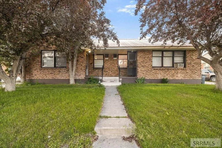 610 Holbrook, Idaho Falls ID 83401