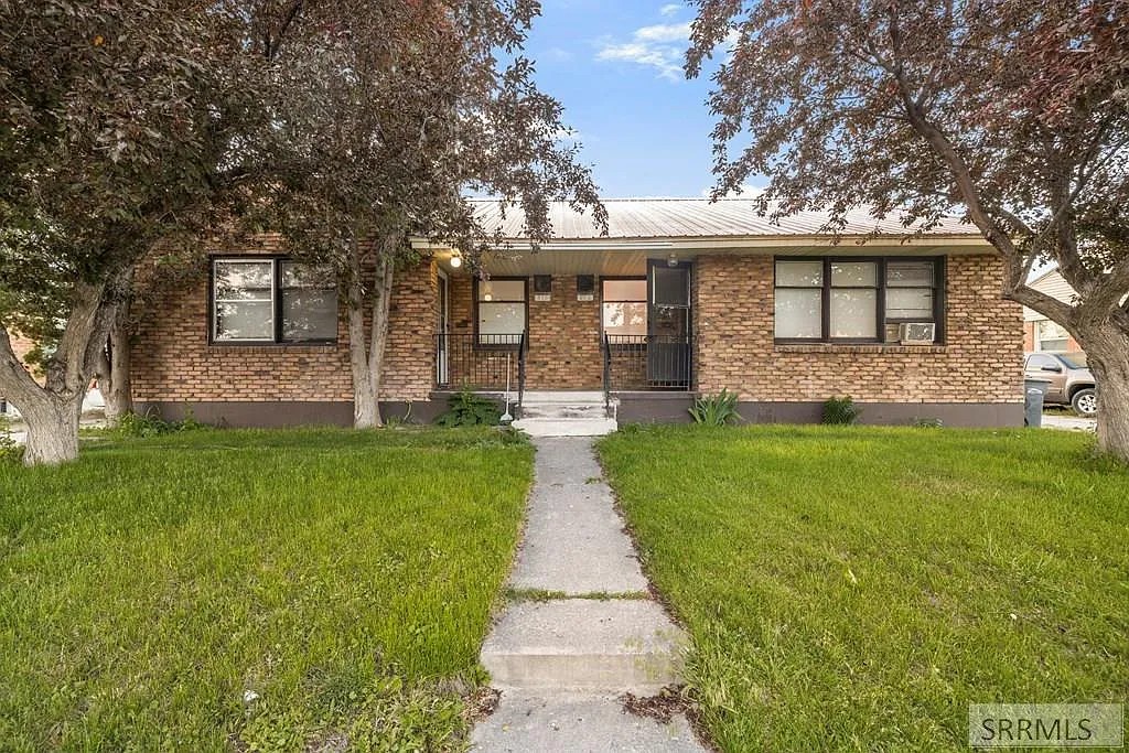 610 Holbrook, Idaho Falls ID 83401